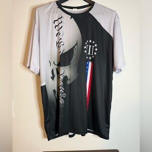 Men's Black and Gray Graphic Shirt